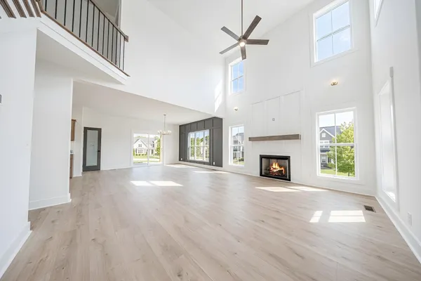 $478,750 | 244 Bluebell Drive, Clarksville, TN 37043