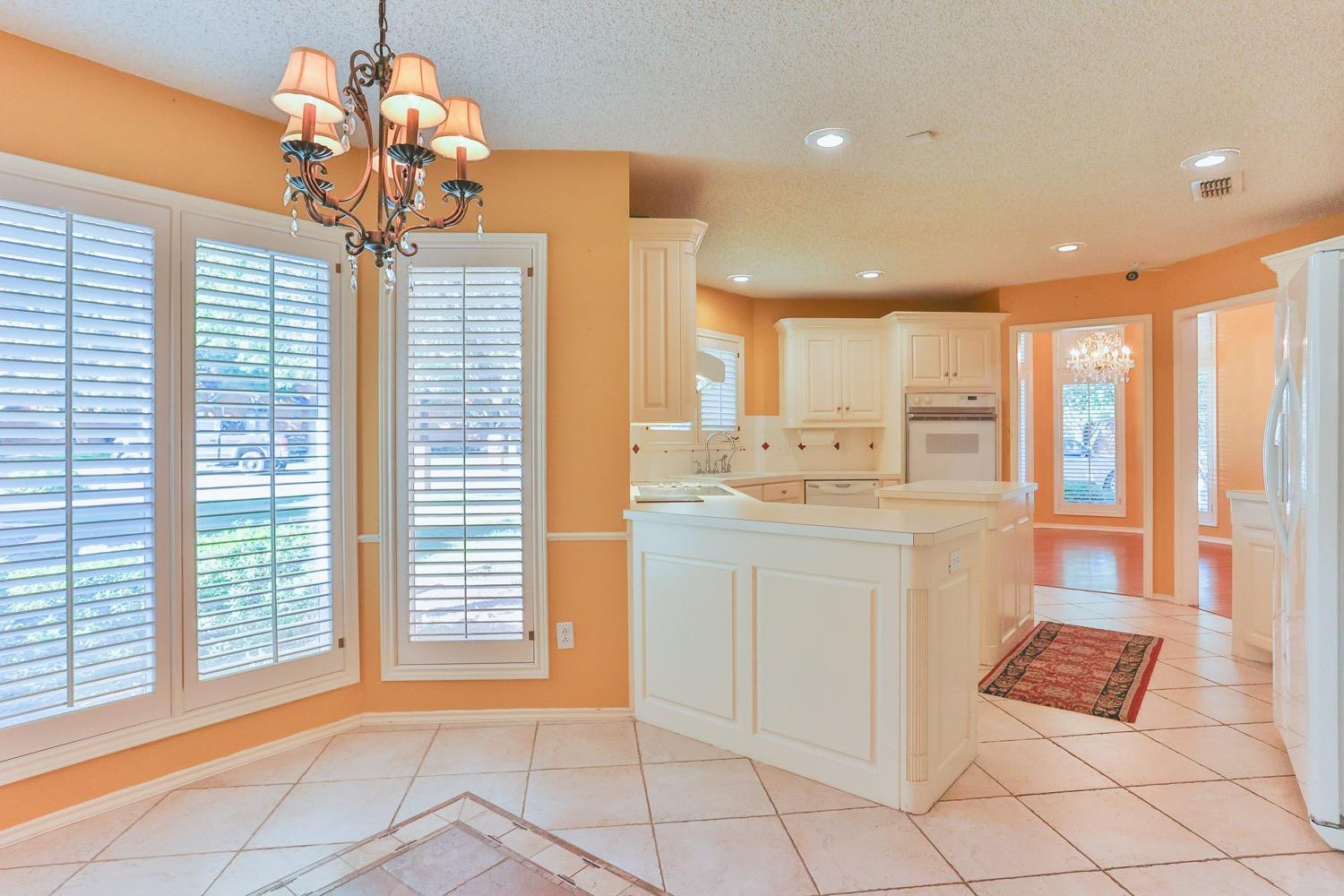 5713 83rd Lane Lubbock, TX 79424 - Photo 11 of 43 Photo 11