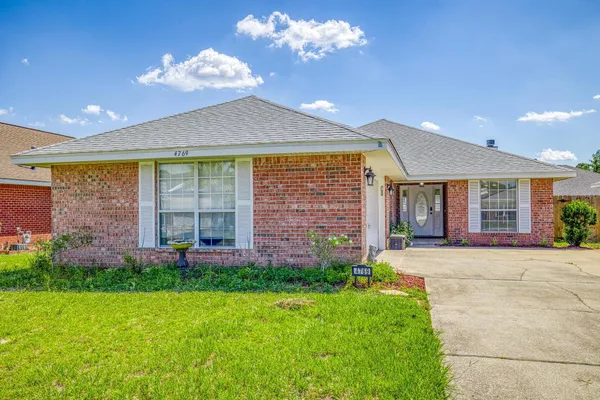 $320,000 | 4769 Ribault Lane, Milton, FL 32570