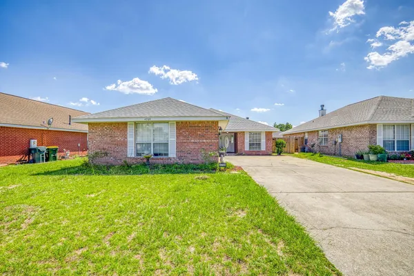 $320,000 | 4769 Ribault Lane, Milton, FL 32570