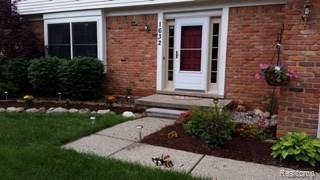 1632 Dennett Lane Rochester, MI 48307 - Photo 8 of 51 IMG_0555.JPG