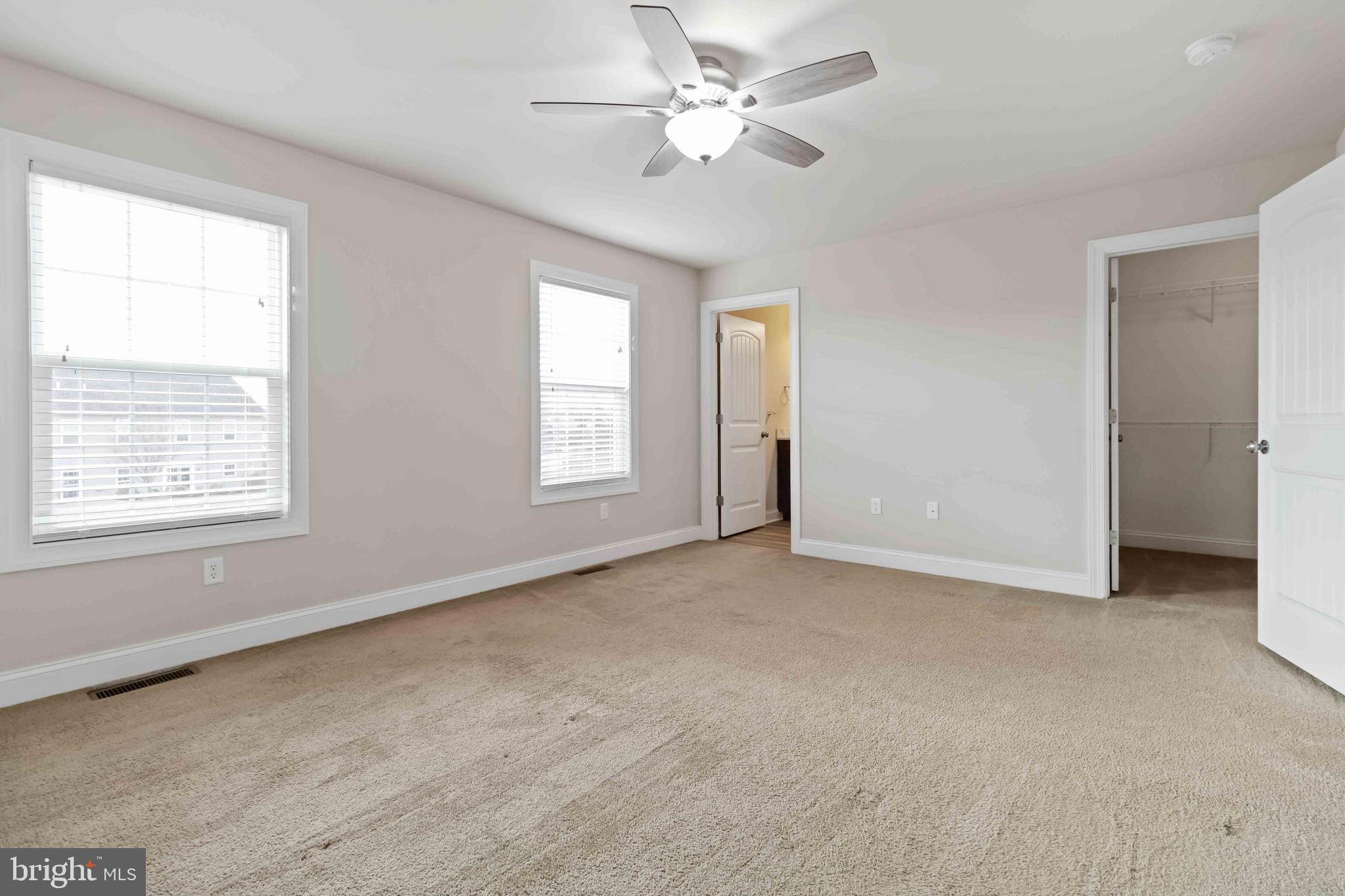 813 Spring Rock Court Mechanicsburg, PA 17055 - Photo 13 of 31 Owner Suite