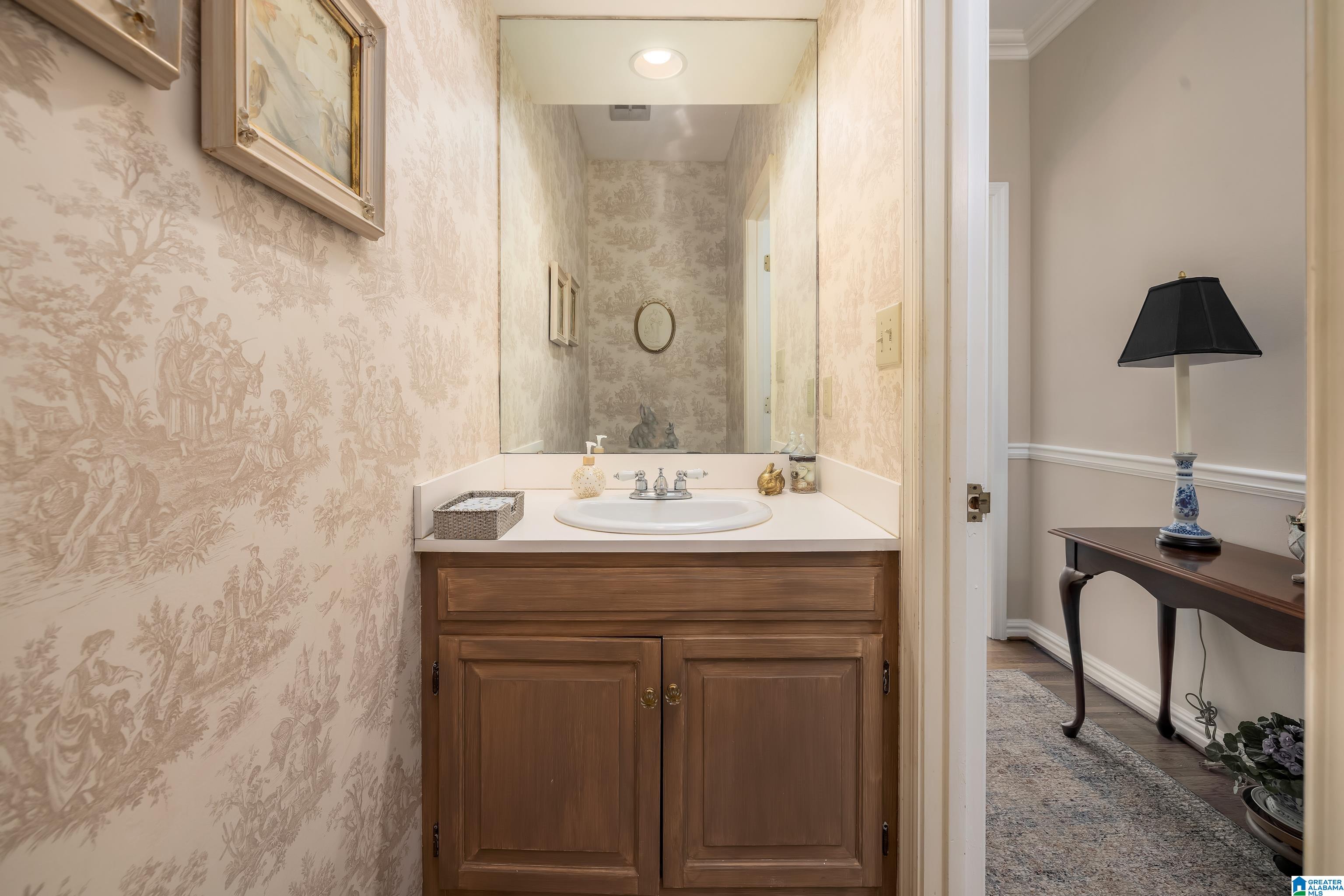 2210 Cahaba Road Birmingham, AL 35223 - Photo 23 of 41