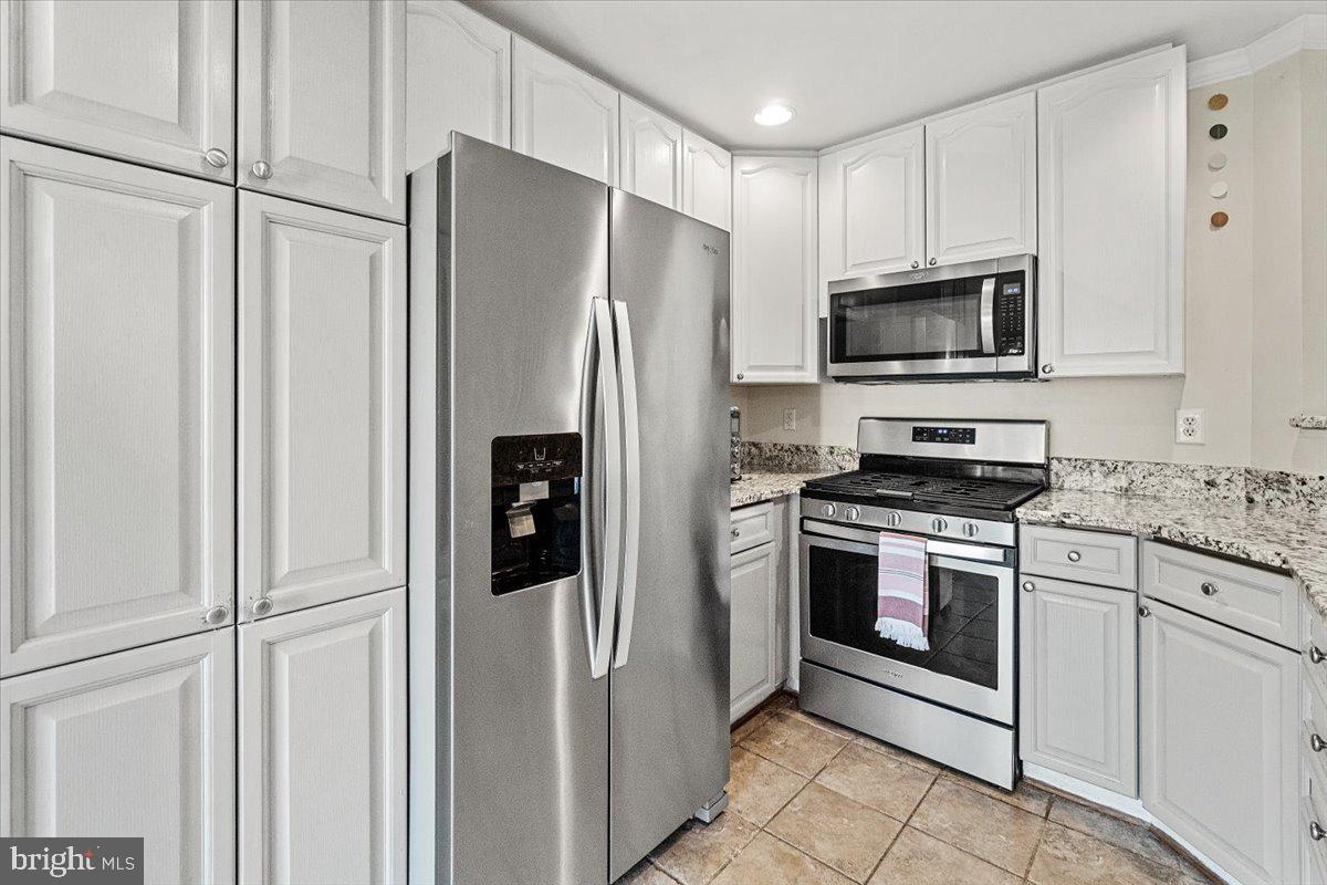 905 Halleck Drive Frederick, MD 21701 - Photo 13 of 43