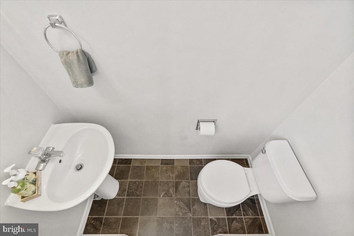 905 Halleck Drive Frederick, MD 21701 - Photo 18 of 43