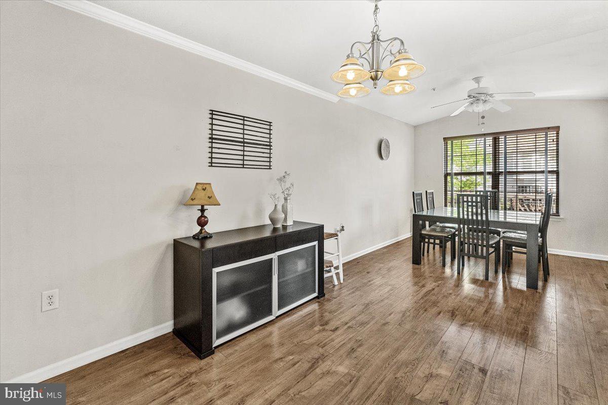 905 Halleck Drive Frederick, MD 21701 - Photo 7 of 43