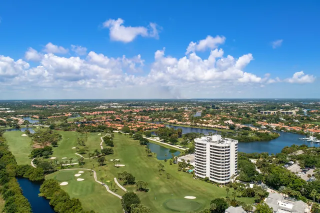 $4,500 | 3322 Casseekey Island Road, Unit 301, Jupiter, FL 33477