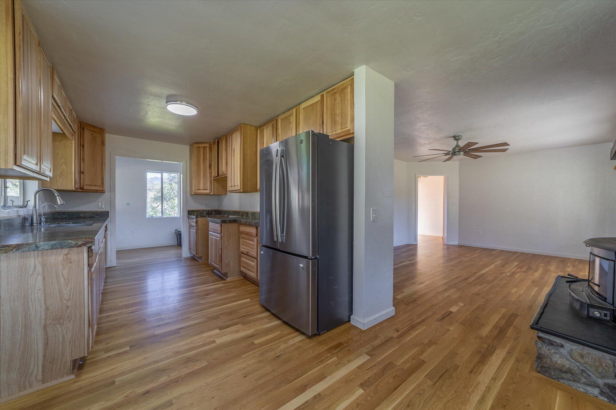 9198 Fort Seward Road Blocksburg, CA 95514 - Photo 14 of 62