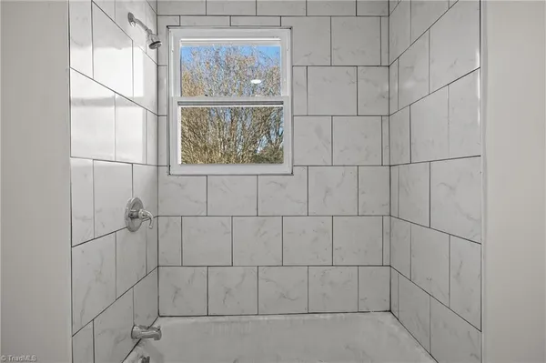 $237,900 | 427 Wright Street, High Point, NC 27262