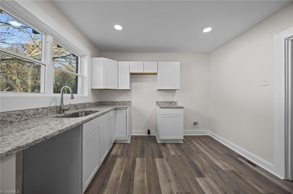 427 Wright Street High Point, NC 27262 - Photo 16 of 30