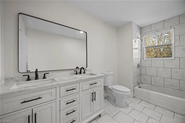 $237,900 | 427 Wright Street, High Point, NC 27262