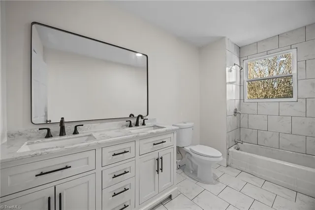 $249,900 | 427 Wright Street, High Point, NC 27262