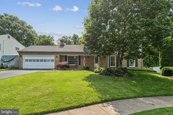 $4,850 | 5405 Francy Adams Court, Fairfax, VA 22032
