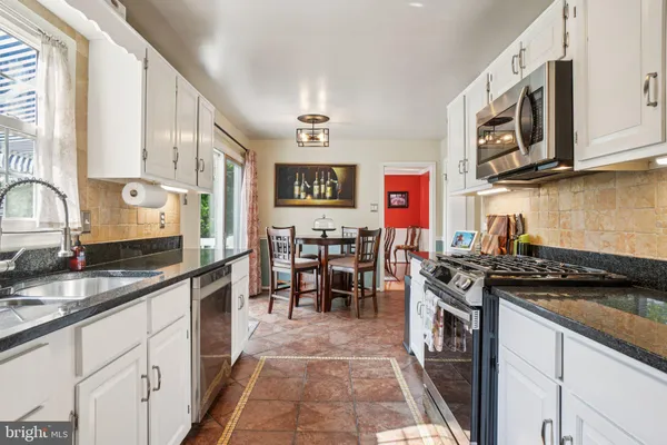 $4,850 | 5405 Francy Adams Court, Fairfax, VA 22032