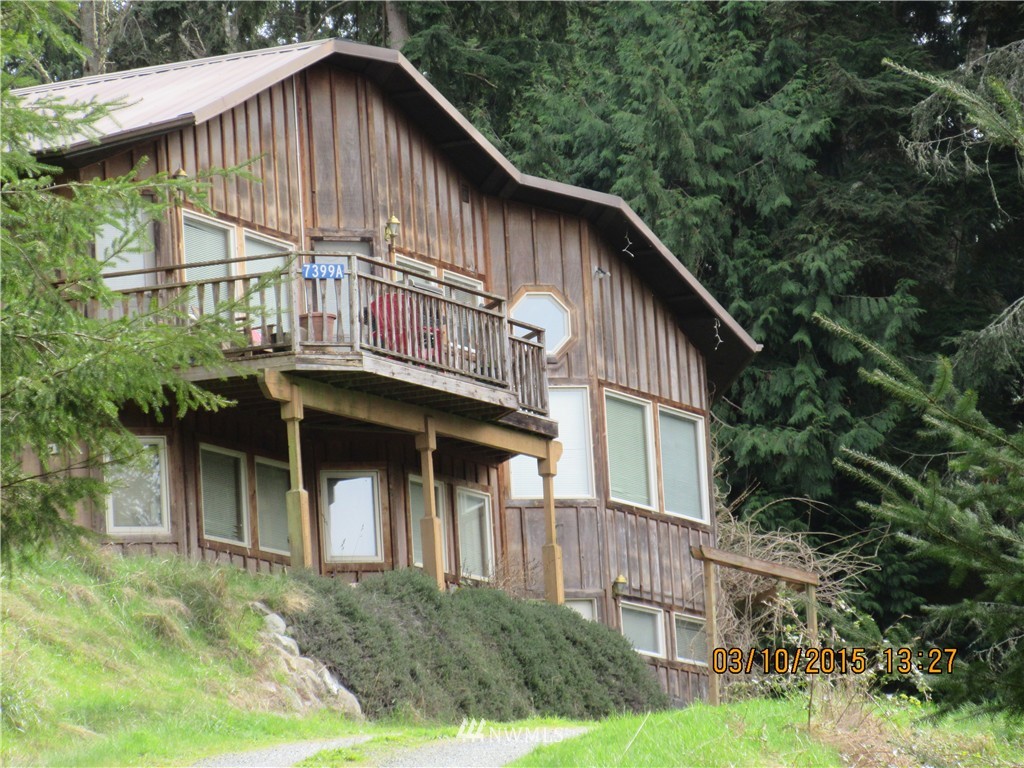 7399 Tauscher Road Clinton, WA 98236 - Photo 2 of 20 Gallery Image 2