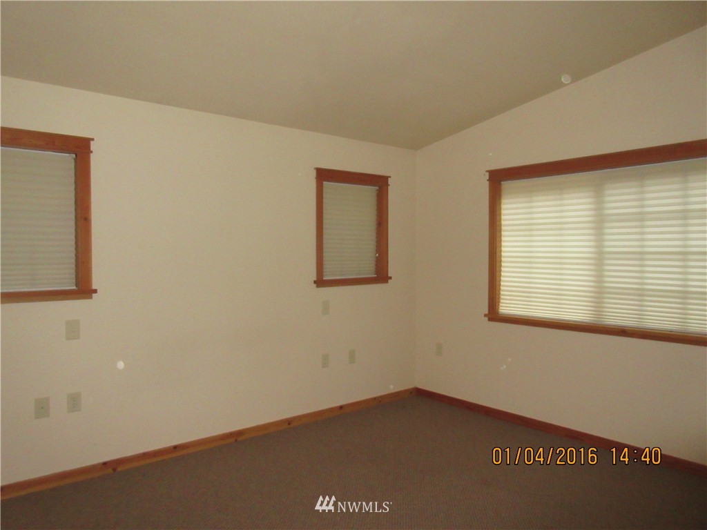 7399 Tauscher Road Clinton, WA 98236 - Photo 13 of 20 Gallery Image 13