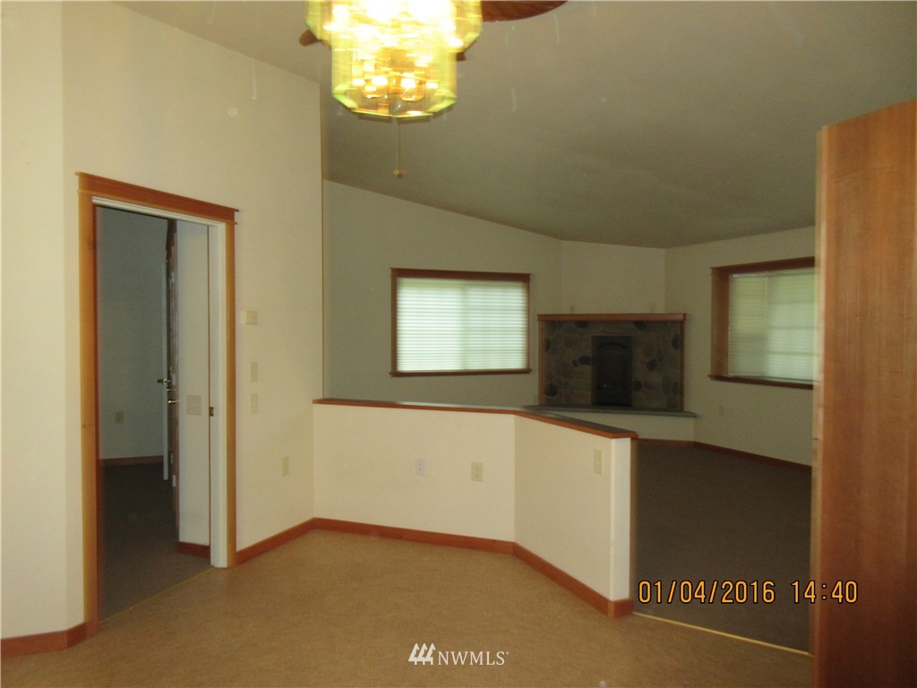 7399 Tauscher Road Clinton, WA 98236 - Photo 14 of 20 Gallery Image 14