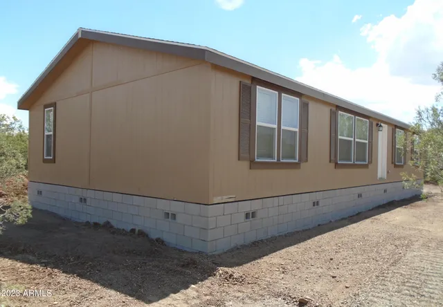$357,000 | 1993 Cumberland Road, Ash Fork, AZ 86320