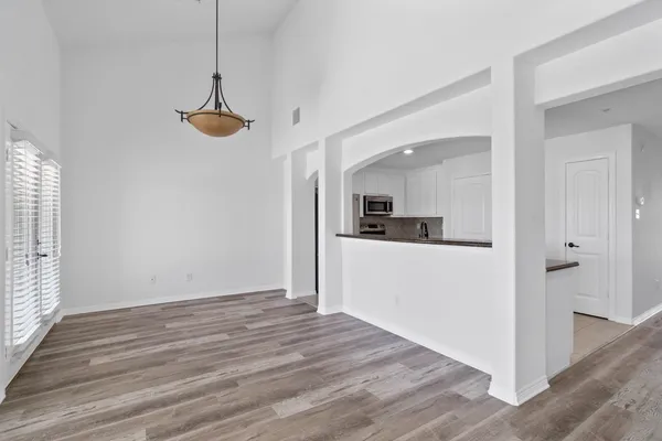 $1,695 | 30 April Point Drive South, Conroe, TX 77356