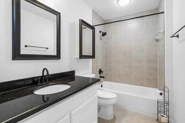 $1,695 | 30 April Point Drive South, Conroe, TX 77356