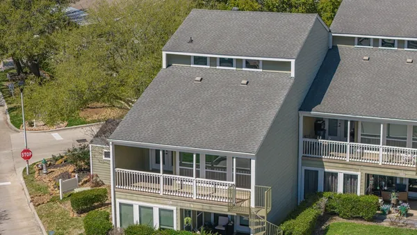 $1,695 | 30 April Point Drive South, Conroe, TX 77356