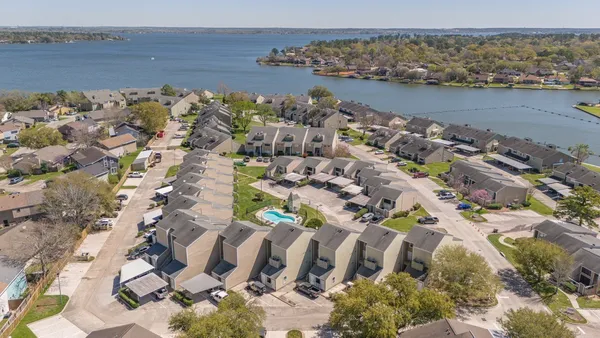 $1,695 | 30 April Point Drive South, Conroe, TX 77356