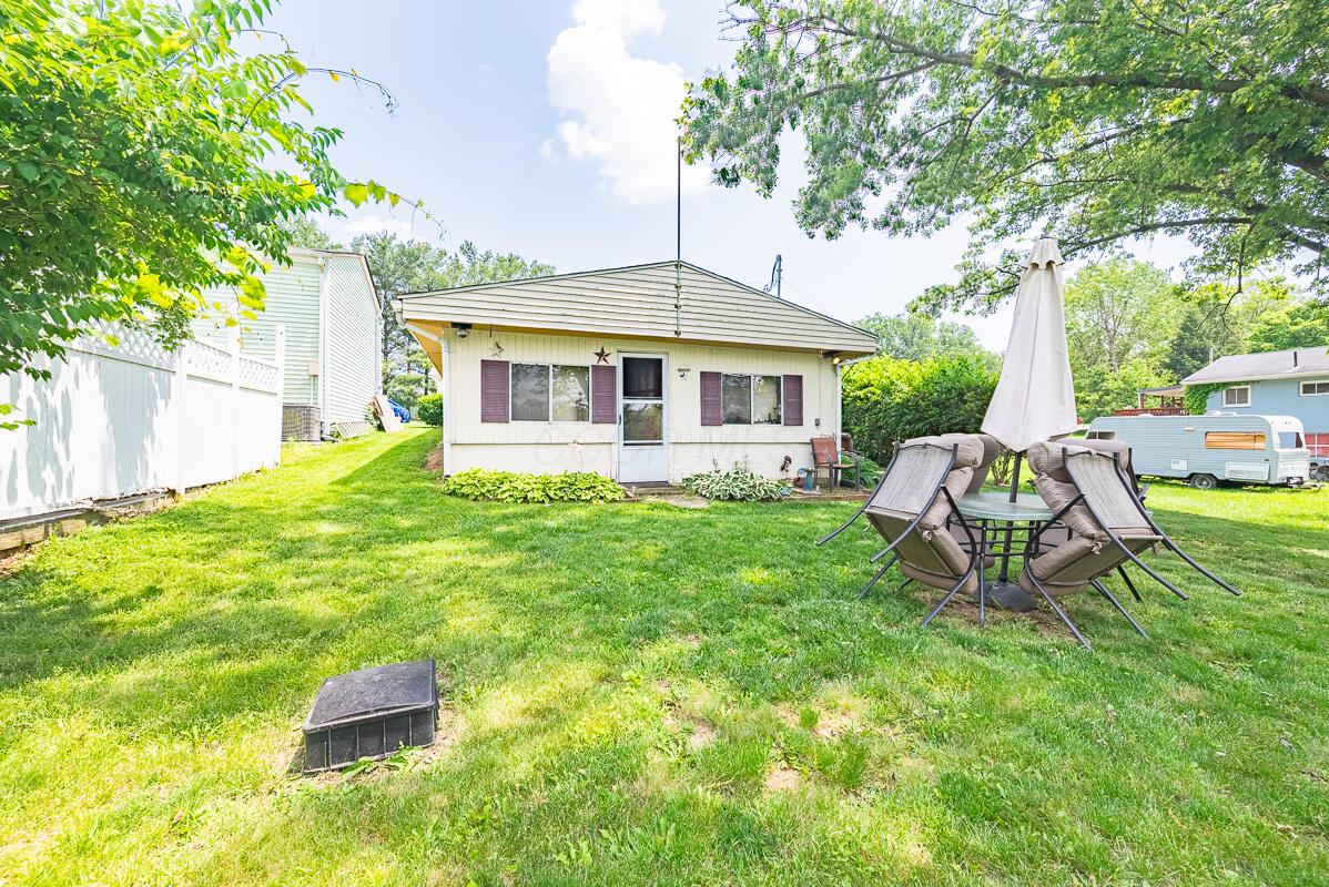 4170 Lake Road London, OH 43140 - Photo 5 of 28 4170 Lake Rd - 04
