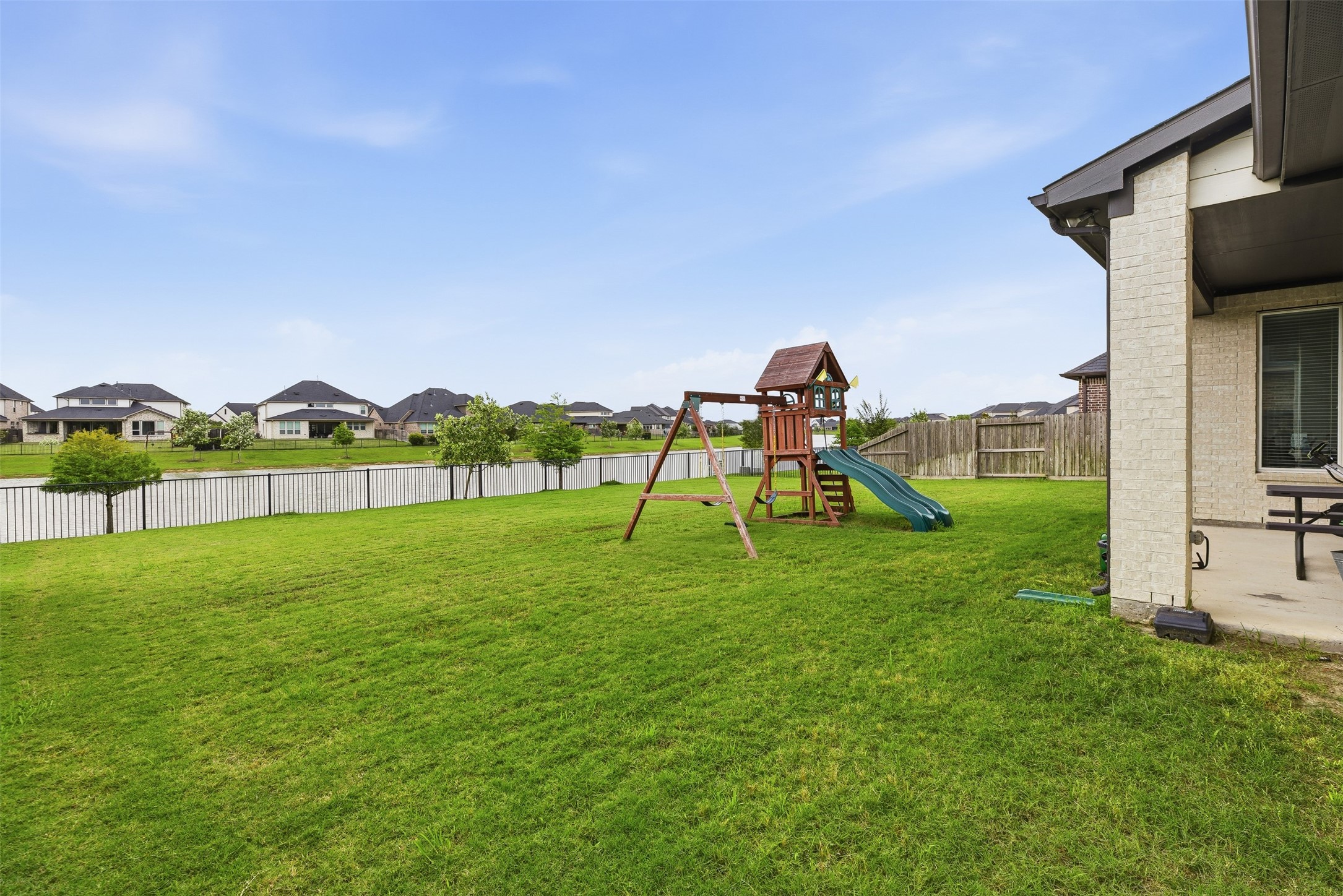 417 Ripple Edge Court Katy, TX 77493 - Photo 41 of 48