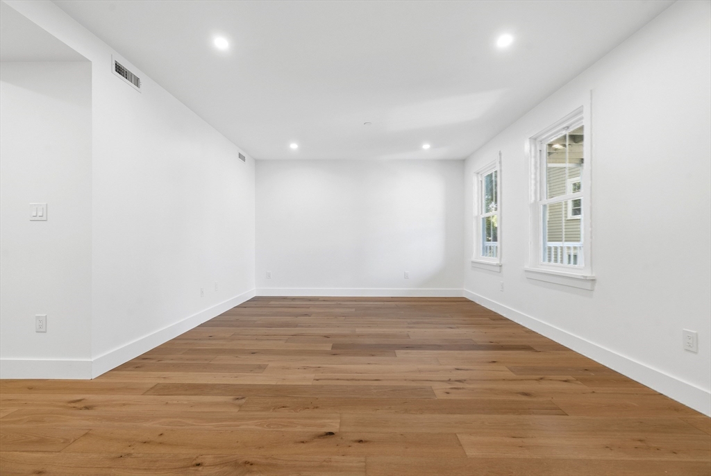 79 R Sheridan Street, Unit 1 Boston, MA 02130 - Photo 37 of 40