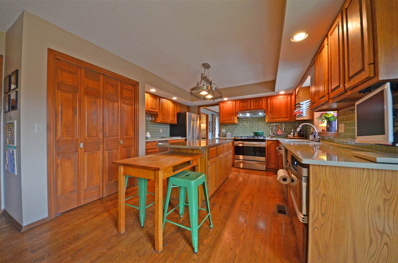 9117 Timber Ridge Court Fort Wayne, IN 46804 - Photo 14 of 36 Gallery Image 14