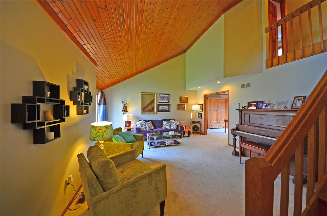 9117 Timber Ridge Court Fort Wayne, IN 46804 - Photo 9 of 36 Gallery Image 9