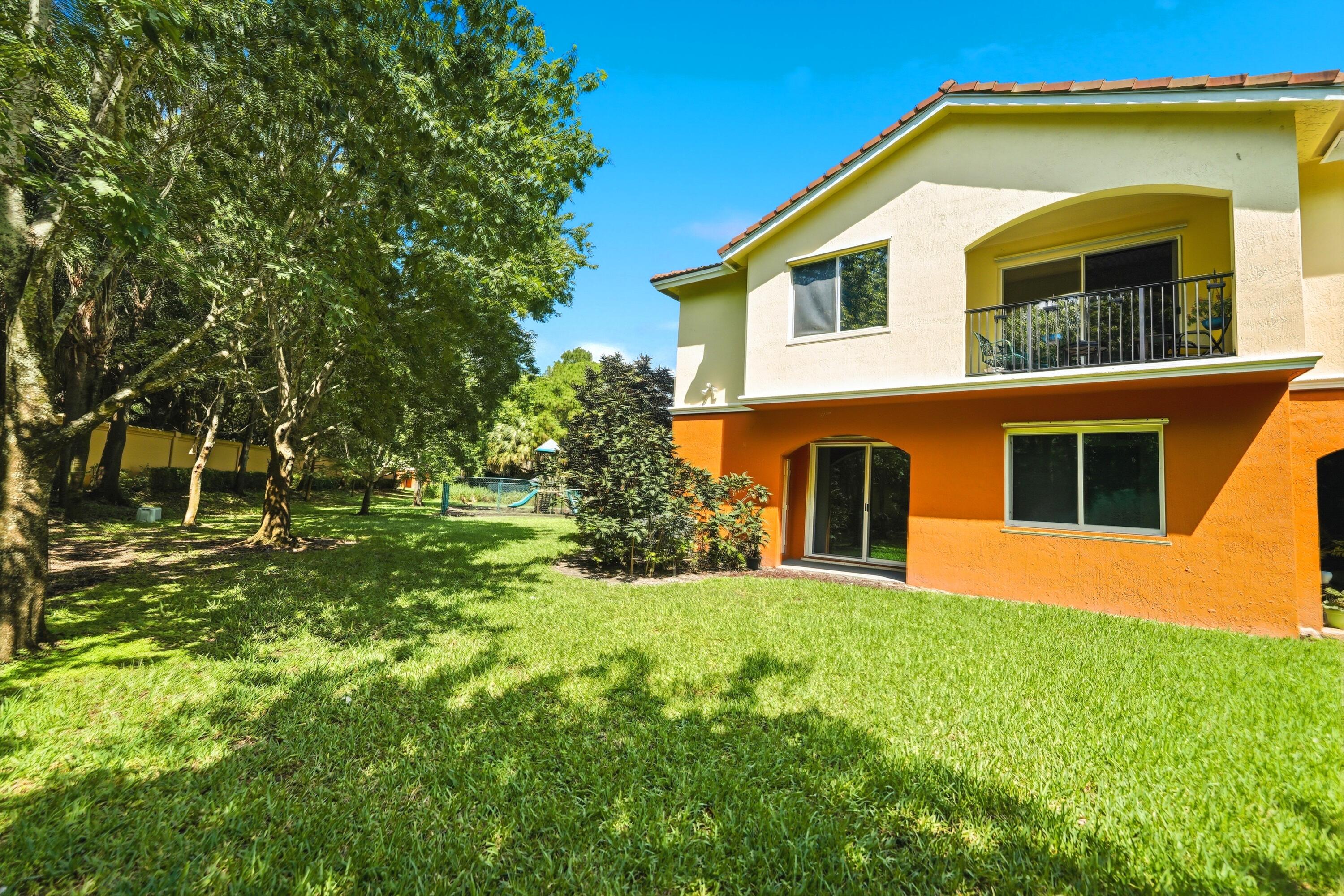 58 Southeast Palermo, Unit 104 Stuart, FL 34994 - Photo 25 of 37 57-print-58-se-palermo-ct-104