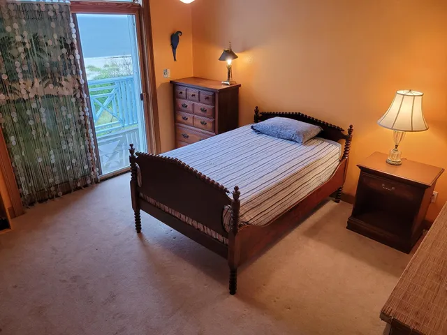 $935,000 | 1433 Alligator Drive, Alligator Point, FL 32346