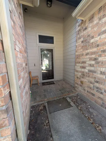 $215,000 | 8707 East Highlands Crossing, Highlands, TX 77562