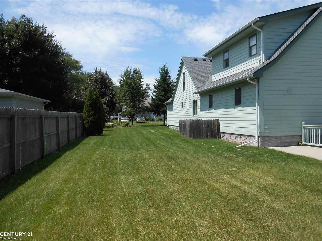 2443 Gerald Avenue Rochester Hills, MI 48307 - Photo 51 of 55