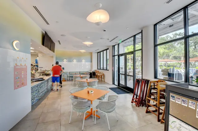 $8,500 | 7370 Orangewood Lane, Unit 107, Boca Raton, FL 33433