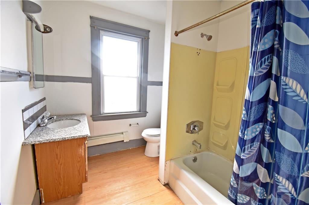 2426 Spring Street Pittsburgh, PA 15210 - Photo 14 of 19
