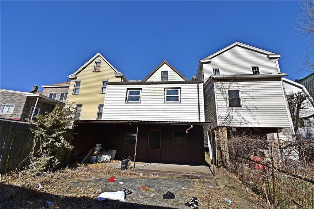 2426 Spring Street Pittsburgh, PA 15210 - Photo 4 of 19