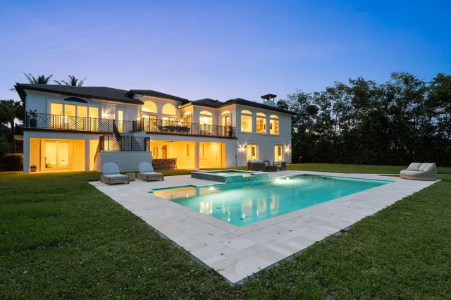 $5,349,000 | 130 North Sewalls Point Road, Sewall's Point, FL 34996