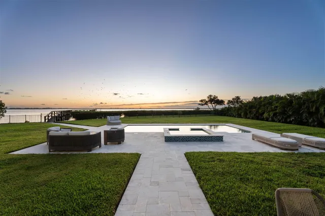 $5,349,000 | 130 North Sewalls Point Road, Sewall's Point, FL 34996