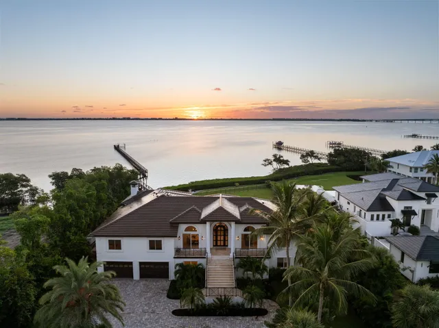 $5,349,000 | 130 North Sewalls Point Road, Sewall's Point, FL 34996