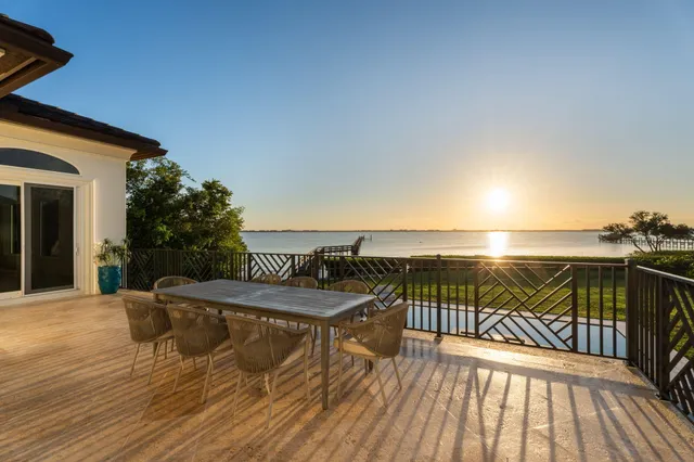 $5,349,000 | 130 North Sewalls Point Road, Sewall's Point, FL 34996