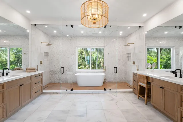 $5,349,000 | 130 North Sewalls Point Road, Sewall's Point, FL 34996