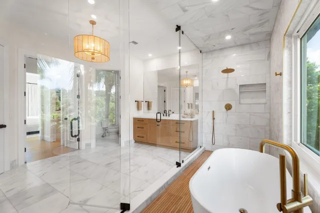 $5,349,000 | 130 North Sewalls Point Road, Sewall's Point, FL 34996