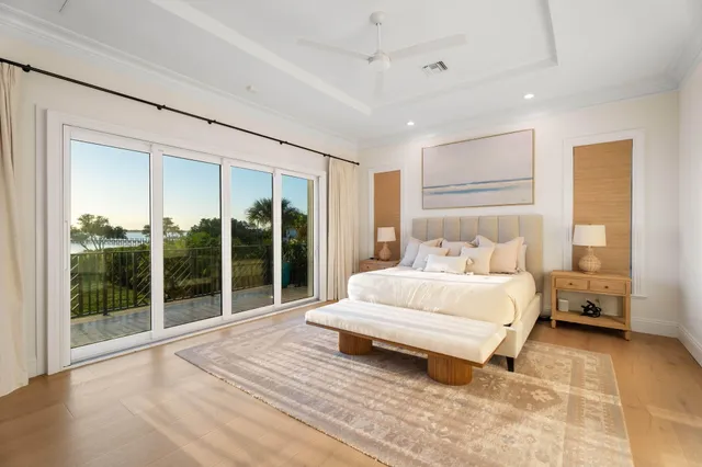 $5,349,000 | 130 North Sewalls Point Road, Sewall's Point, FL 34996