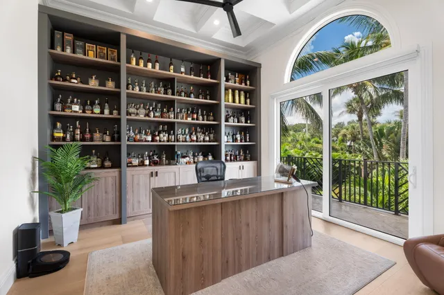 $5,349,000 | 130 North Sewalls Point Road, Sewall's Point, FL 34996