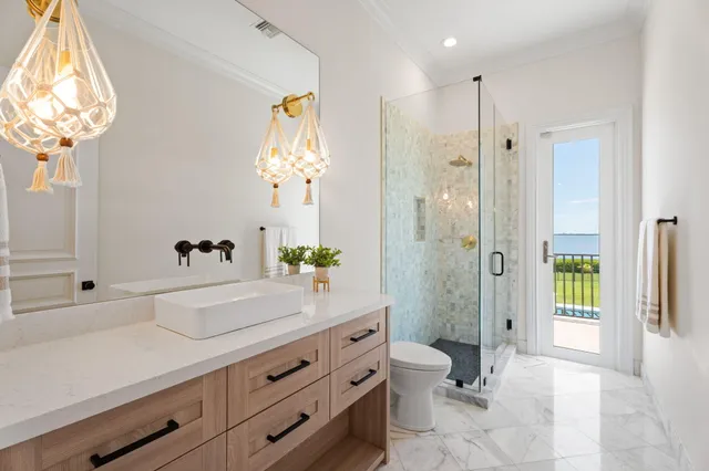 $5,349,000 | 130 North Sewalls Point Road, Sewall's Point, FL 34996