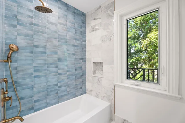 $5,349,000 | 130 North Sewalls Point Road, Sewall's Point, FL 34996