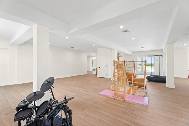 $5,349,000 | 130 North Sewalls Point Road, Sewall's Point, FL 34996