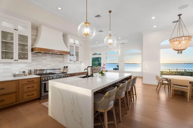 $5,349,000 | 130 North Sewalls Point Road, Sewall's Point, FL 34996